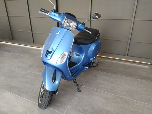 Imagen 6 de 6 de Vespa 150 Sxl Celeste