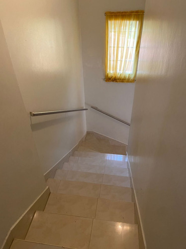 Imagen 11 de 22 de Fernando Guerrero Vende Alquila Casa En Res Villas Del Rocio, La Entrada Foc-1393