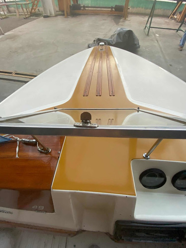 Imagen 7 de 15 de Lancha Pagliettini Rs 49 Mercury 140 2 Tiempos Web Marine