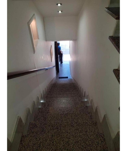 Imagen 20 de 21 de Venta De Departamento En Morón Centro, Apto Crédito!! Calle