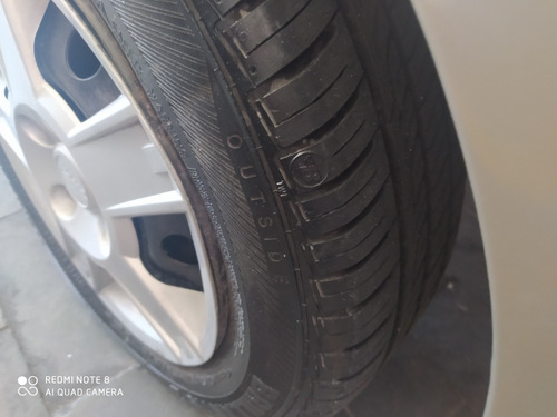 Ford Fiesta 1.0 Flex First 5p 2008