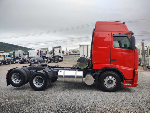 Imagem 4 de 25 de Volvo Fh 440