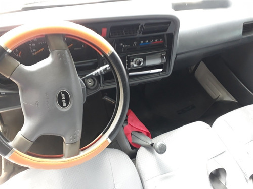 Jinbei Topic Escolar 2.0 16v L 4p 2012