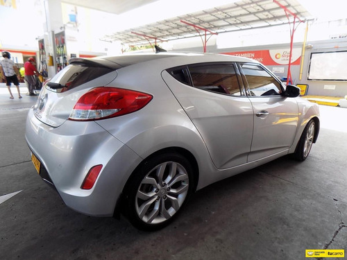 Hyundai Veloster Veloster
