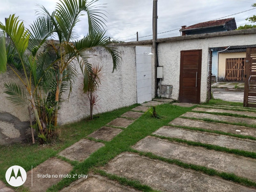 Imagem 9 de 19 de Casa Com 2 Dormitórios, 1 Suíte E À 890m Do Mar Em Itanhaém, Sp. Aceita Financiamento Bancário.