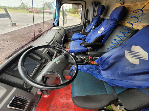 Venta Y Alquiler De GrĂșa Sobre Camion At 300 Ton Zoomlion