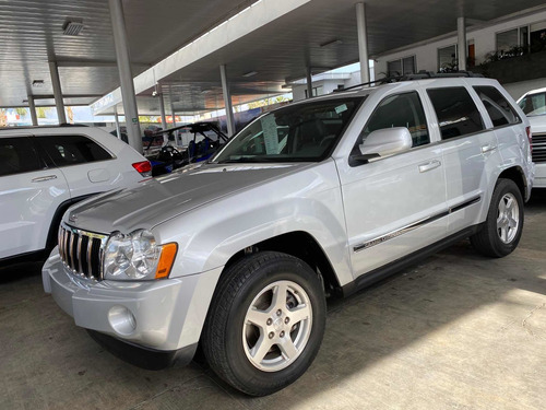 Imagen 1 de 12 de Jeep Grand Cherokee 2006 Limited V8 Power Tech 4x2 At