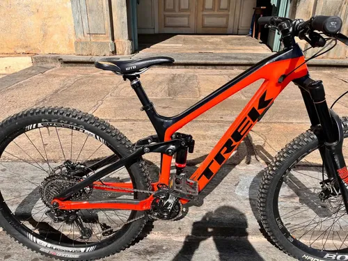DRT　NANGA　クラッシュゴースト　マウンテンレッド Trek Slash 9.8 Tam M 2018 Carbon 29 Enduro | MercadoLivre