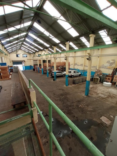Imagen 7 de 30 de Gran Deposito Con Oficinas , 1100 M2 Proximo Al Puerto Con Renta De U$s 3500 !!