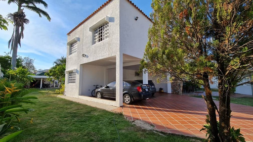 Imagen 11 de 13 de La Lopera San Diego Vende Yackeline Tovar 04145831984 Código 132460