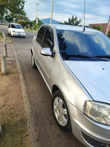 Renault Logan 1.6 Dynamique Fii