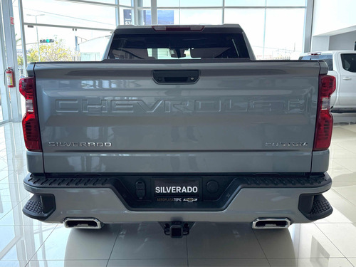 Chevrolet Silverado 2.7 T Doble Cabina 4X4 At