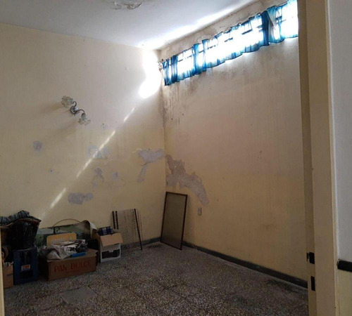 Venta Casa 3 Ambientes En Banfield