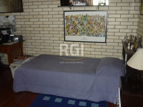 Casa Em Tristeza Com 3 Dormitórios - Mi9980