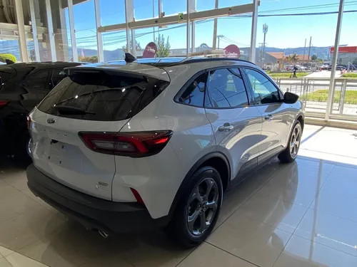 Ford Escape St Line 4x2 Hibrida 2025 Jp