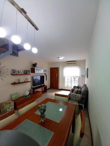 Venta  Triplex 4 Ambientes Con Playroom En R. Mejia - B.don Bosco