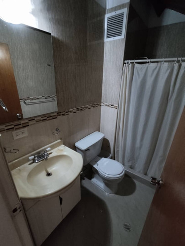 Imagen 15 de 16 de Townhouse En Venta En Quintas Del Norte Naguanagua