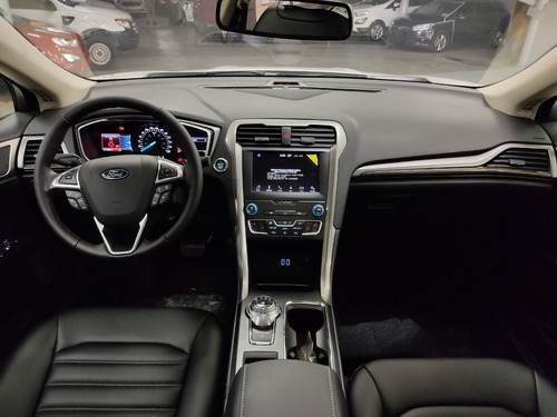 Ford Mondeo Titanium 2.0 Ecoboost 0km