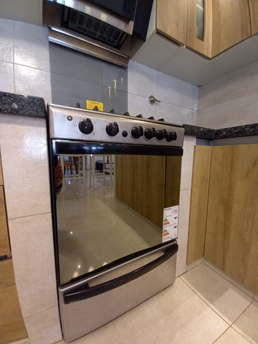 Imagen 4 de 21 de Dueño Vende Impecable Departamento De 3 Ambientes En Ph. Totalmente Reciclado.