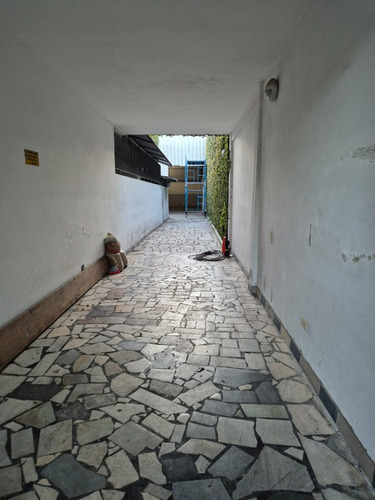 Villa Lugano Alquiler Galpón