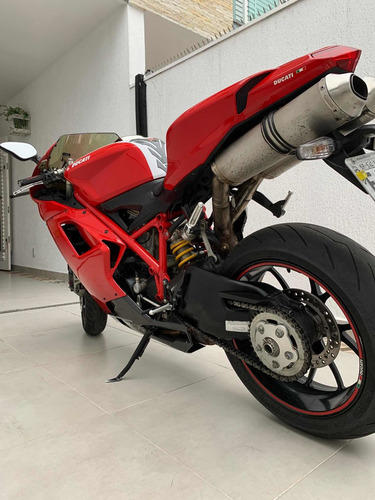 Imagem 3 de 8 de Ducati 848 Evo