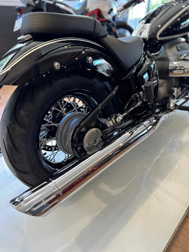 Bmw R18