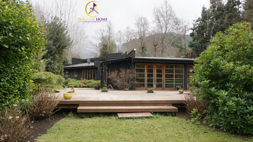 Vende Casa Con Gran Terreno Caburgua Pucón