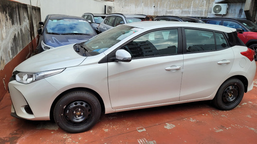 Toyota Yaris 1.5 107cv Xs