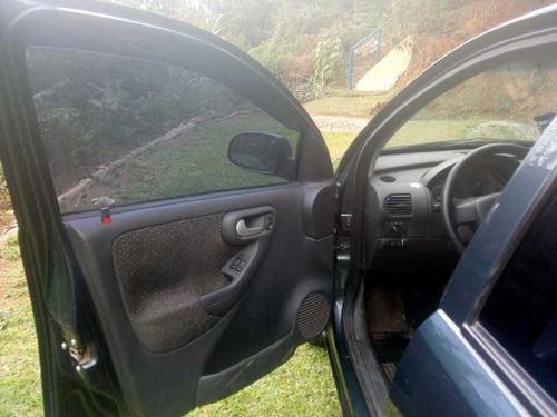 Corsão Hatch Premium 1.4