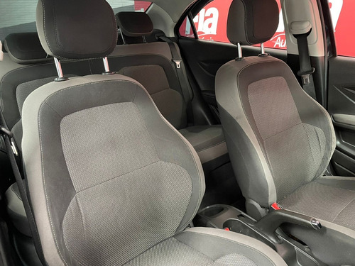 Imagem 8 de 15 de Prisma 1.4 Mpfi Ltz 8v Flex 4p Automático 2016 C/gnv