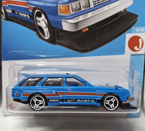Hot Wheels Lote De 3 Vehiculos Varios 1/64 Nissan Pack 61 Celeste (Usado)