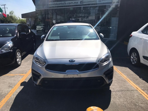 Imagen 2 de 13 de Kia Forte 2019 2.0 Ex 4 P At