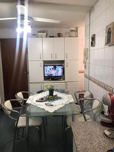 Imagen 12 de 19 de Excelente 4 Amb. Al Frente Con Lavadero, Cochera Y Baulera! Edificio Con Jardin Y Piscina En Flores!