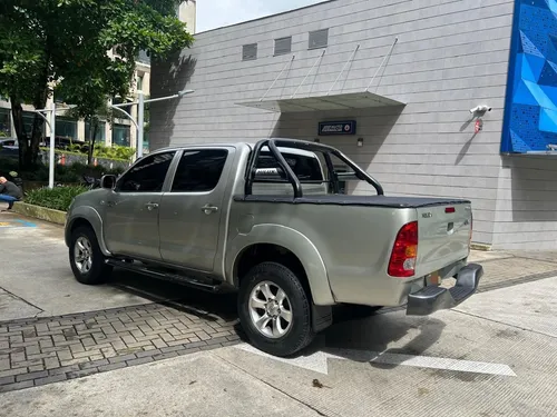 Toyota Hilux 2.5 Imv 4x2