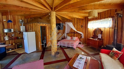Complejo Turistico En Venta Con 9 Cabañas Niebla En Valdivia