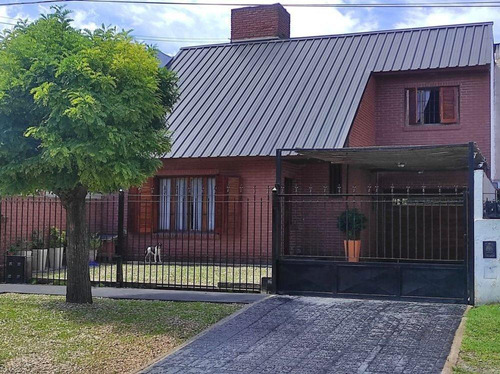 Venta Casa 4 Amb, Lopez De Gomara, Mar Del Plata