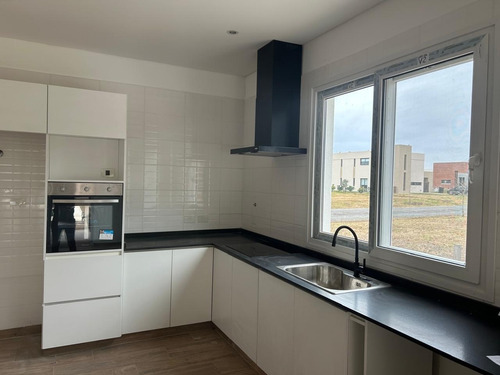 Casa En Venta En El Campo - Fincas Exclusivas Cardales, Campana, G.b.a. Zona Norte