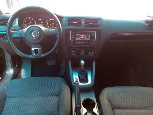 Imagem 7 de 9 de Volkswagen Jetta 2.0 Comfortline Flex 4p Tiptronic