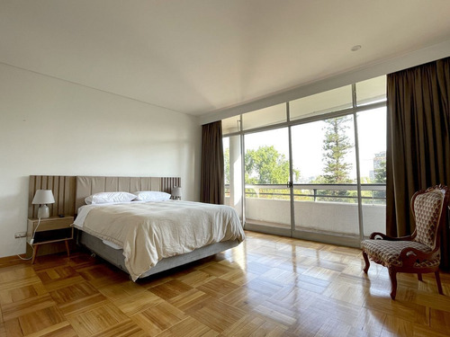 Gran Departamento Con Vista Al Parque Forestal