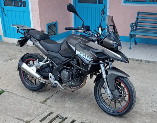 Benelli Trk251