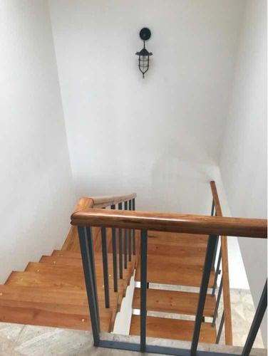 Imagen 6 de 12 de Casa Con Uso De Suelo, Remodelada En Ubicación Privilegiada!