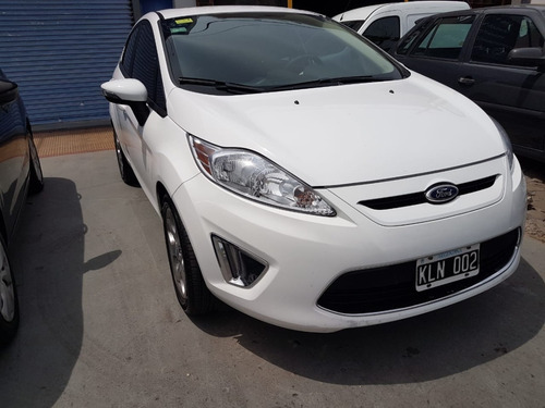 Ford Fiesta Kinetic Design 1.6 Titanium Cingolani