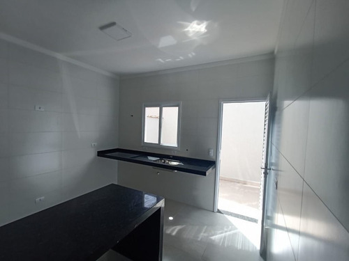 Imagem 14 de 26 de Sobrado Com 2 Dormitórios À Venda, 66 M² Por R$ 220.000,00 - Jardim Praia Grande - Mongaguá/sp - So0140