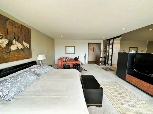 Casa En Excelente Ubicación, Calle Tranquila Y Con Vista Arbolada
