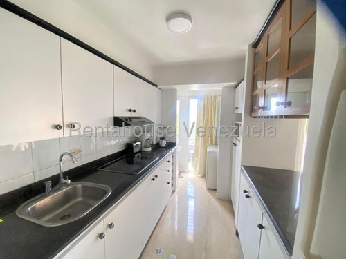 Espectacular Apartamento Alquiler En El Rosal 25-21726-jca