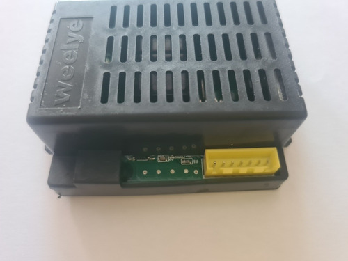 Imagem 2 de 7 de Placa Receptora 2.4ghz Weelye Rx20-12v Ce/fc Para Elétricos