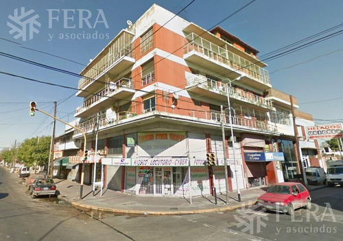Imagen 1 de 1 de Venta De Local En Villa Domínico (24309)
