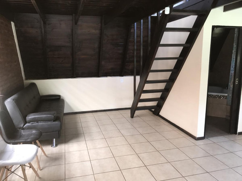 Imagen 8 de 12 de Venta Casa Quinta De 2 Plantas Sobre 1.900 M2 - La Reja Sur