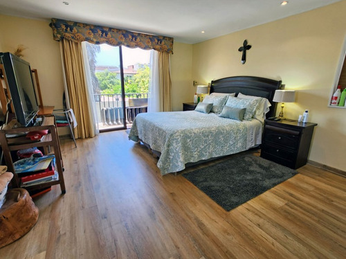 Venta Casa Ñuñoa 4d+3b+2est+1bod 350m2 Bolivar/echeñique