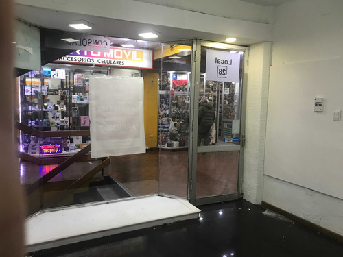 Arriendo De Local En Galeria En Puerto Montt (83614)